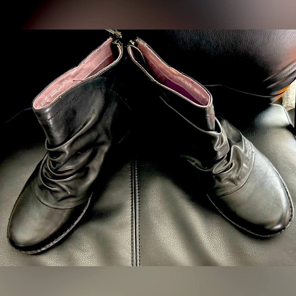 Black Dansko Zip Ankle boots Arisa Wedge Leather EU size 40 US Size 9.5-10